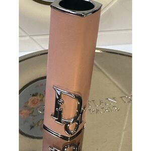 DIOR Addict Refillable Couture Lipstick Case - NO BOX -
MONTAIGNE